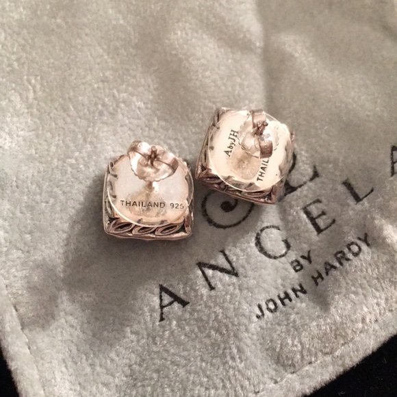 John Hardy by Angela Rose Quartz Post Earrings - Picture 4 of 4